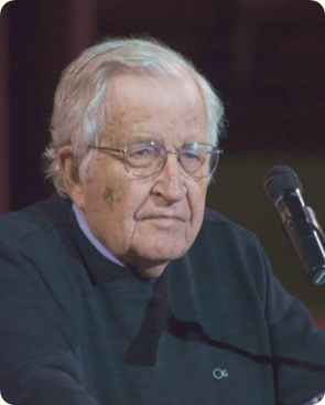 Noam Chomsky</i> Noam Chomsky</i> speaks about humanity's prospects for survival in Amherst, Massachusetts, United States on 13 April 2017. Mod. section.